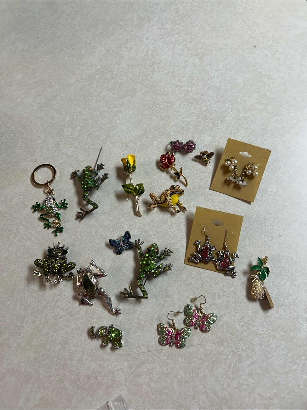 Assorted Green and Multicolor Frog Brooch Pin